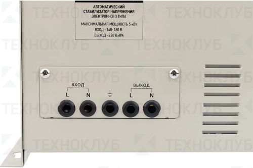 Стабилизатор  3000VA релейный (140-260V точ.±8%) АСНN-3000/1-Ц (настенный)  Rexant