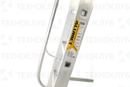 Стремянка алюминиевая  6-ти ступенч. с помостом АРЕ 1406